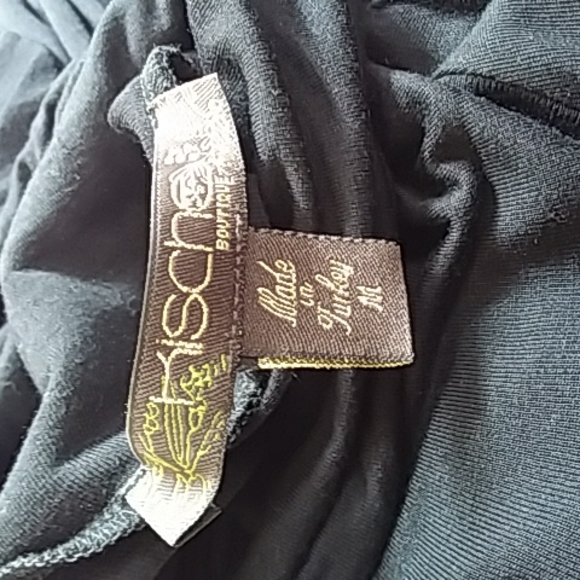 Kische long turtle neck ruffle bottom - Picture 5 of 6